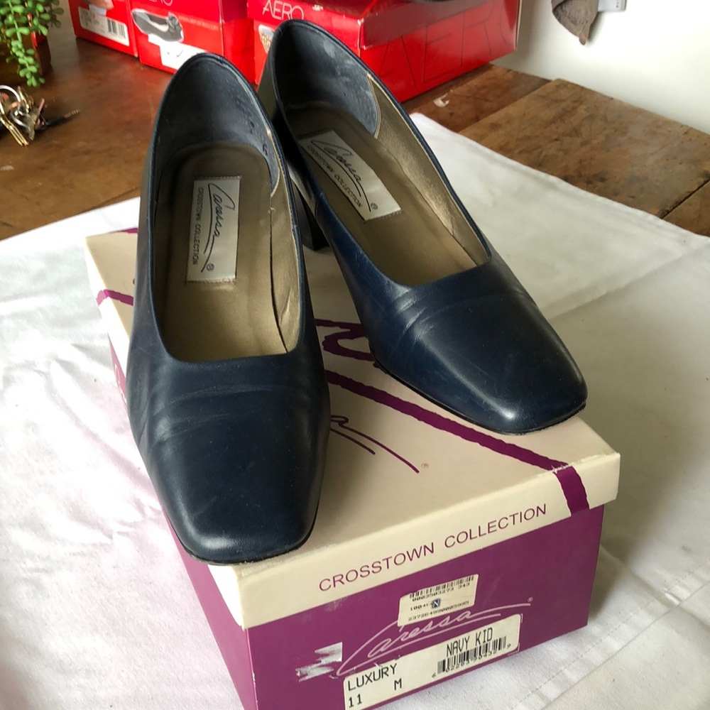 Caressa Luxury, navy kid, blue leather pumps